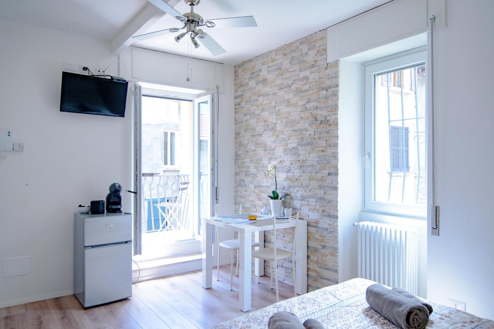 Laglio Apartment Above George ภายนอก รูปภาพ