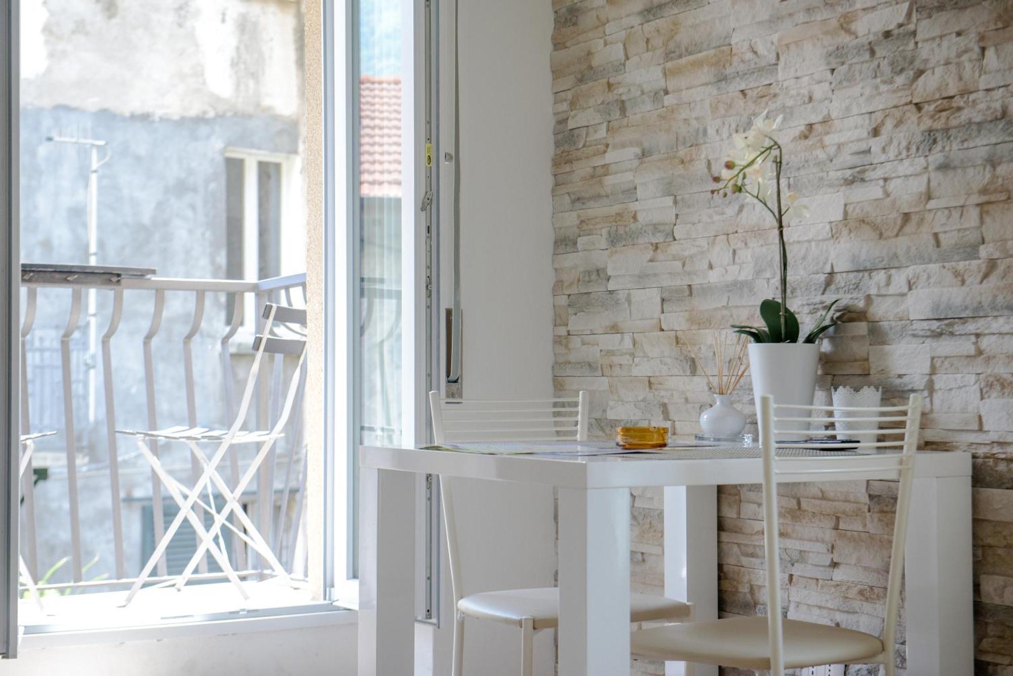 Laglio Apartment Above George ภายนอก รูปภาพ